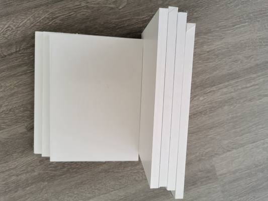 ISO9001 άσπρος εύκαμπτος ήχος ανώτατης επιτροπής τοίχων PVC 6mm - που απορροφά